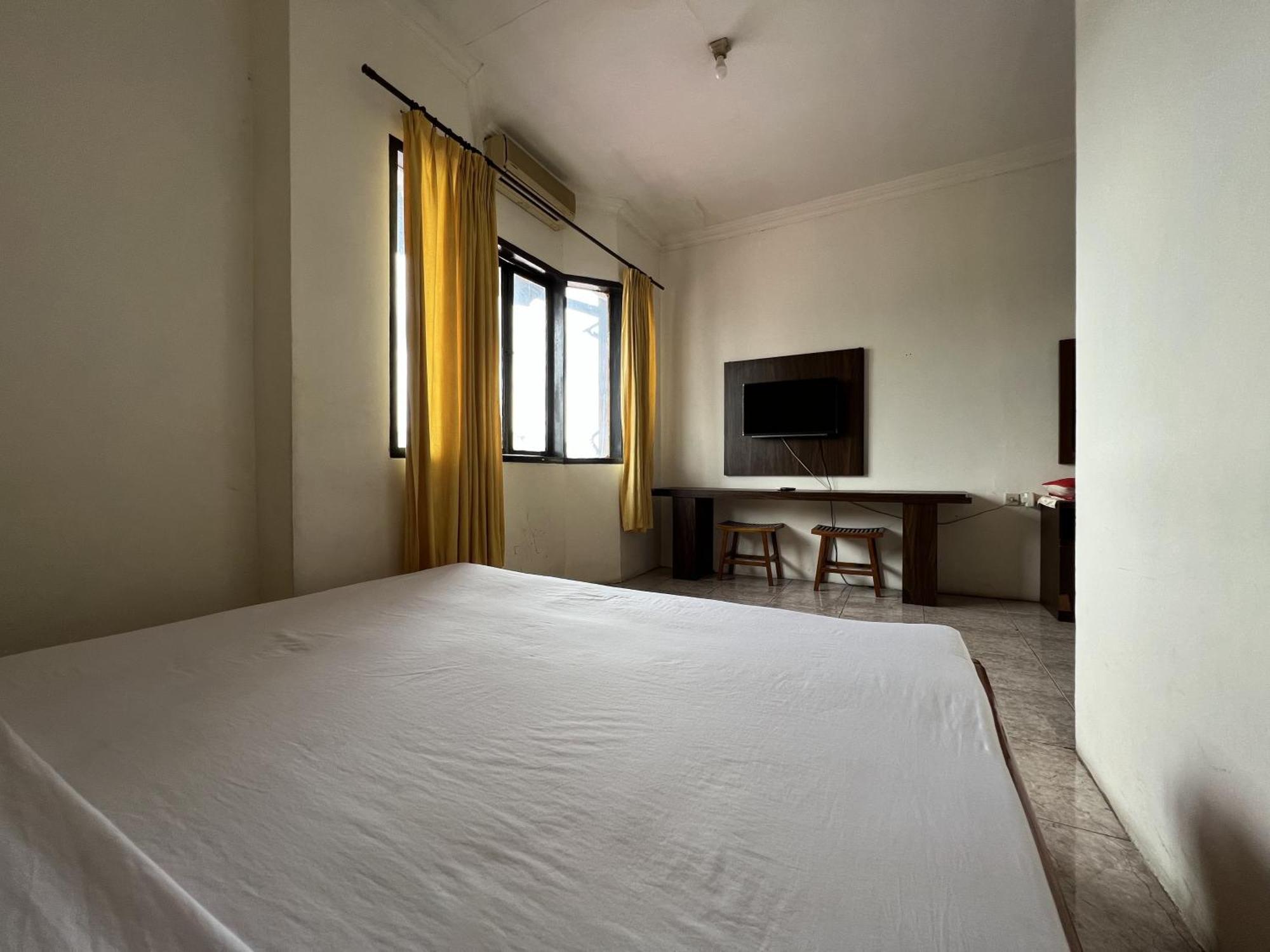 Hotel Oyo 92098 Kost Orange Syariah Makassar Exterior foto