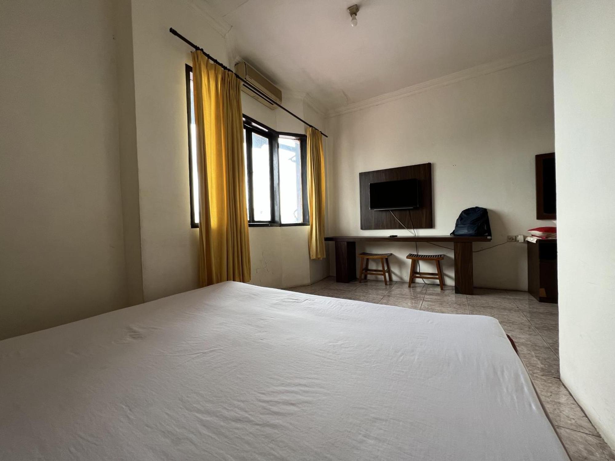 Hotel Oyo 92098 Kost Orange Syariah Makassar Exterior foto